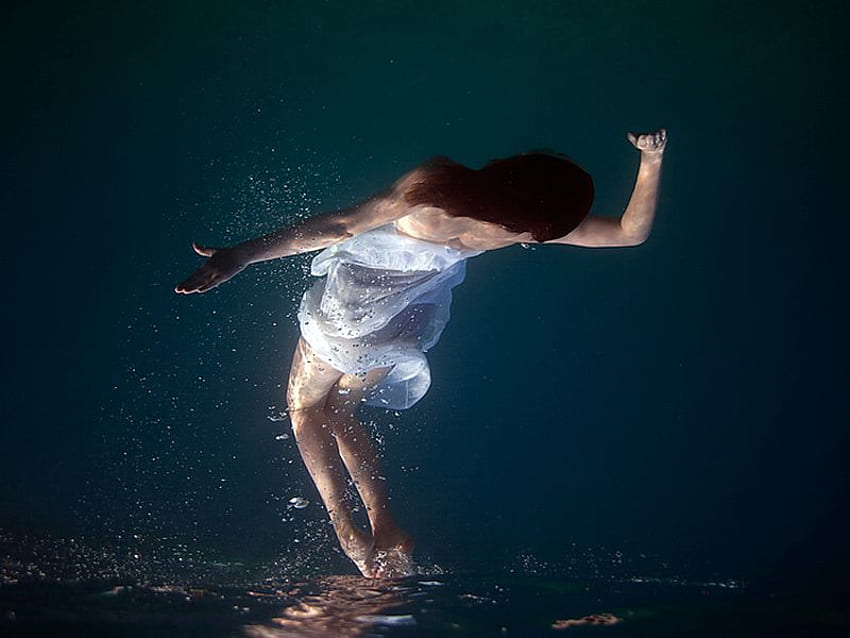 Under water Girl, cool, girl, under-water HD wallpaper