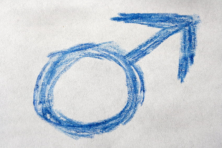 青いクレヨンには、男性の性別記号または記号が描かれています。 高画質の壁紙