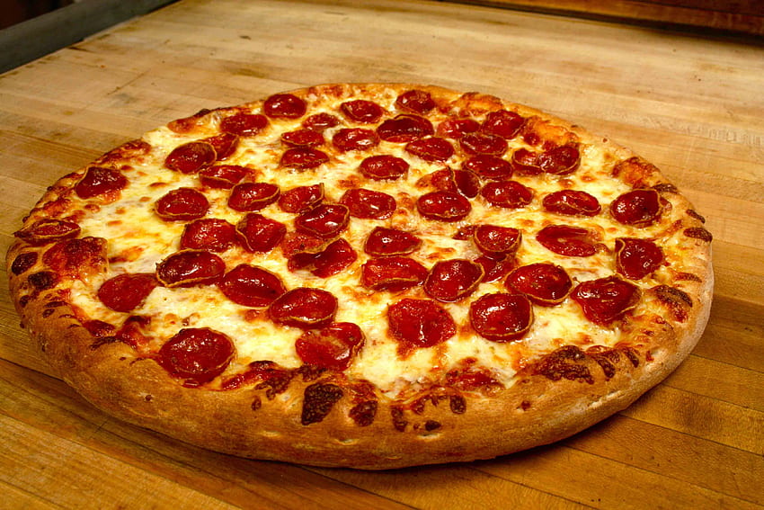 Pizza Pepperoni หนึ่งในท็อปปิ้งที่ดีที่สุด! ที่มา: อิตาเลียนอเมริกัน พิซซ่า พิซซ่า พิซซ่าเปปเปอร์โรนีคลาสสิก วอลล์เปเปอร์ HD
