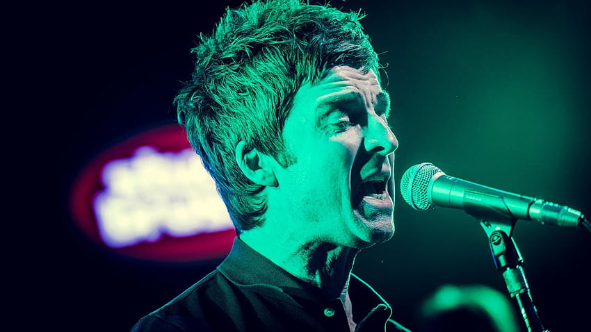 Noel Gallagher's High Flying Birds Backdrop - Singing HD wallpaper