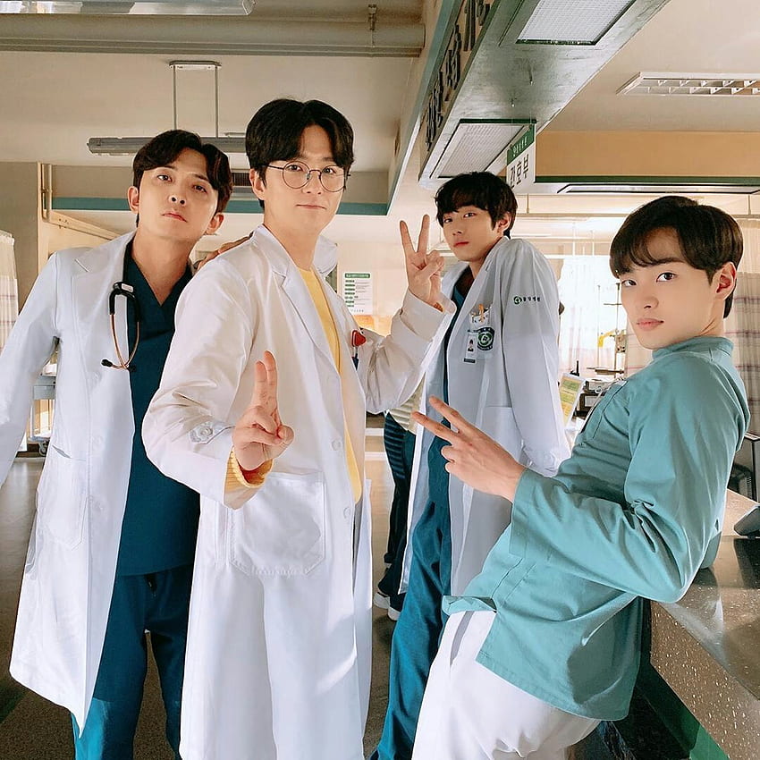 Romantic Dr. Teacher Kim season 2 2020 Ahn Hyo Seop's instagram with Kim Min Jae, Shin Dong Wook, Yo. Aktor korea, Aktor, Aktris, Romantic Doctor HD phone wallpaper