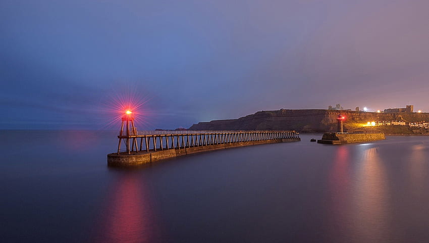 beacons on piers in a still night, night, sea, beacons, lights, coast, piers HD wallpaper