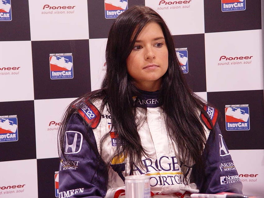 Racing - Danica Patrick IRL F1 HD wallpaper
