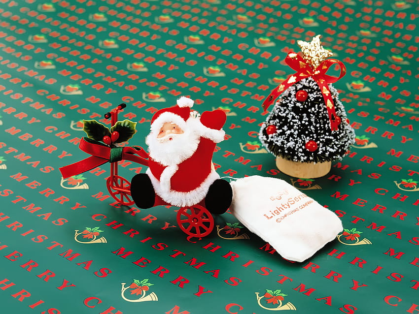 Santa toy, toy, holiday, christmas, green, santa, tree HD wallpaper