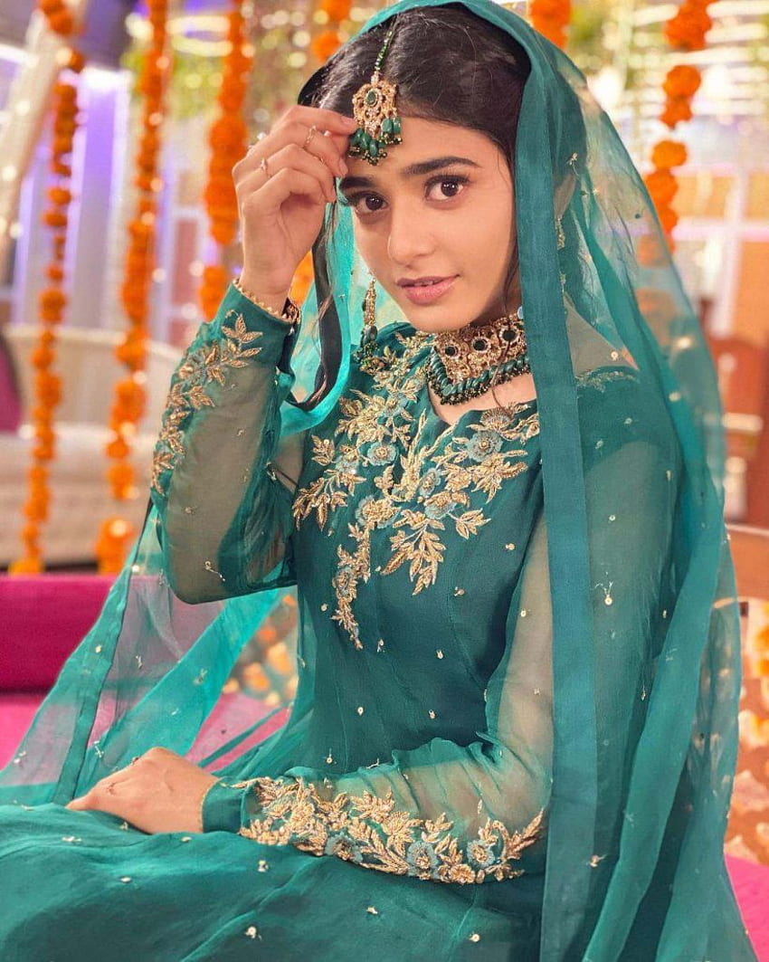 Altezza, peso, età, marito, famiglia, biografia e altro di Sehar Khan - Showbiz Pakistan Sfondo del telefono HD