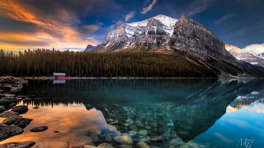 Lake Louise, Banff NP, Wolken, Himmel, Kanada, Alberta, Wasser, Berge, Sonnenuntergang, Reflexionen HD-Hintergrundbild