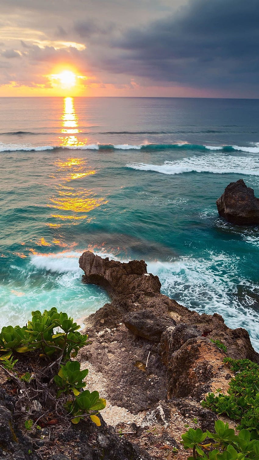 Indonésia, ilha de Bali, cenário de natureza tropical, mar, ondas, Bali iPhone Papel de parede de celular HD