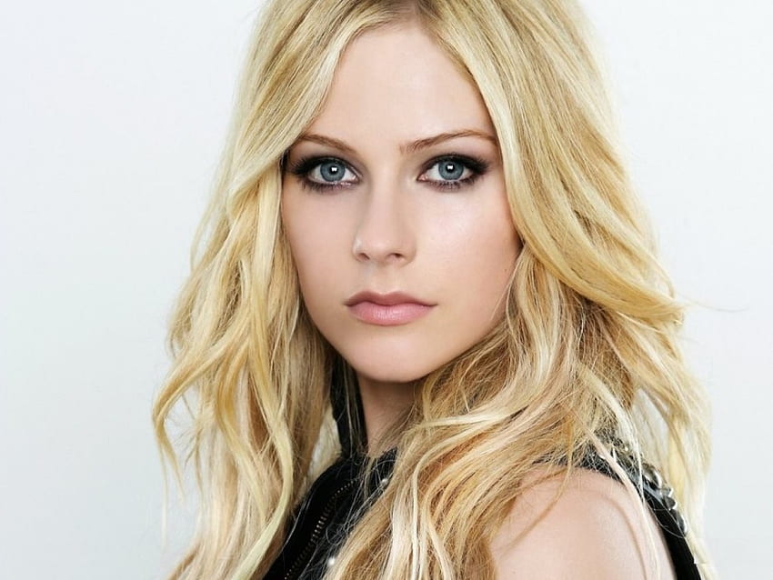 Avril Lavigne 33, avril lavigne, hollywood, 2009, hot, singer, female HD wallpaper