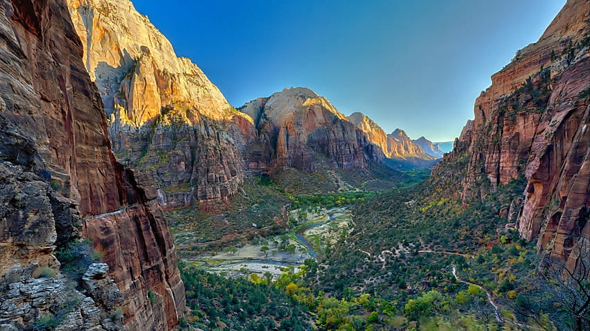vista espectacular de un cañón, río, sombra, acantilados, cañón, árboles, montañas fondo de pantalla