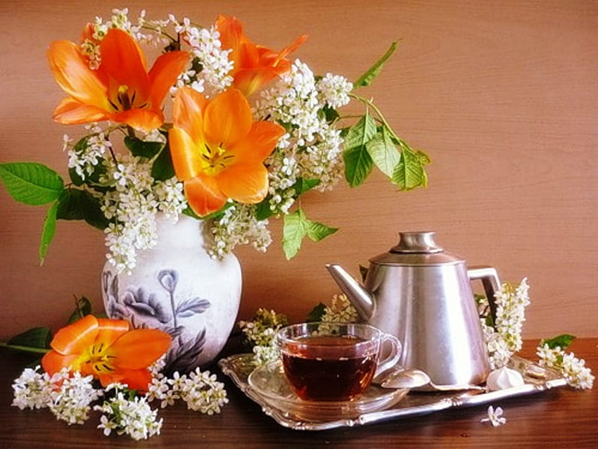 Still life, color, graphy, tea, soft, vase, arrangement, cup, beauty, abstract, flowers HD wallpaper
