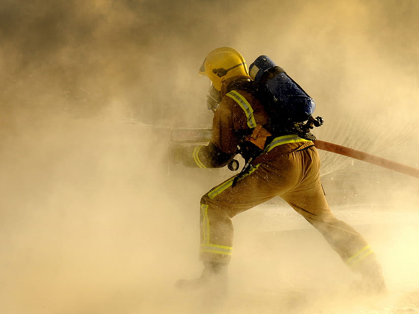 Petugas pemadam kebakaran. Pemadam Kebakaran, Pemadam Kebakaran Wallpaper HD