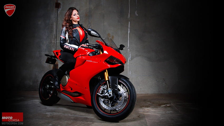 Grupo de Mujeres y Motocicletas, Motociclista Femenina fondo de pantalla