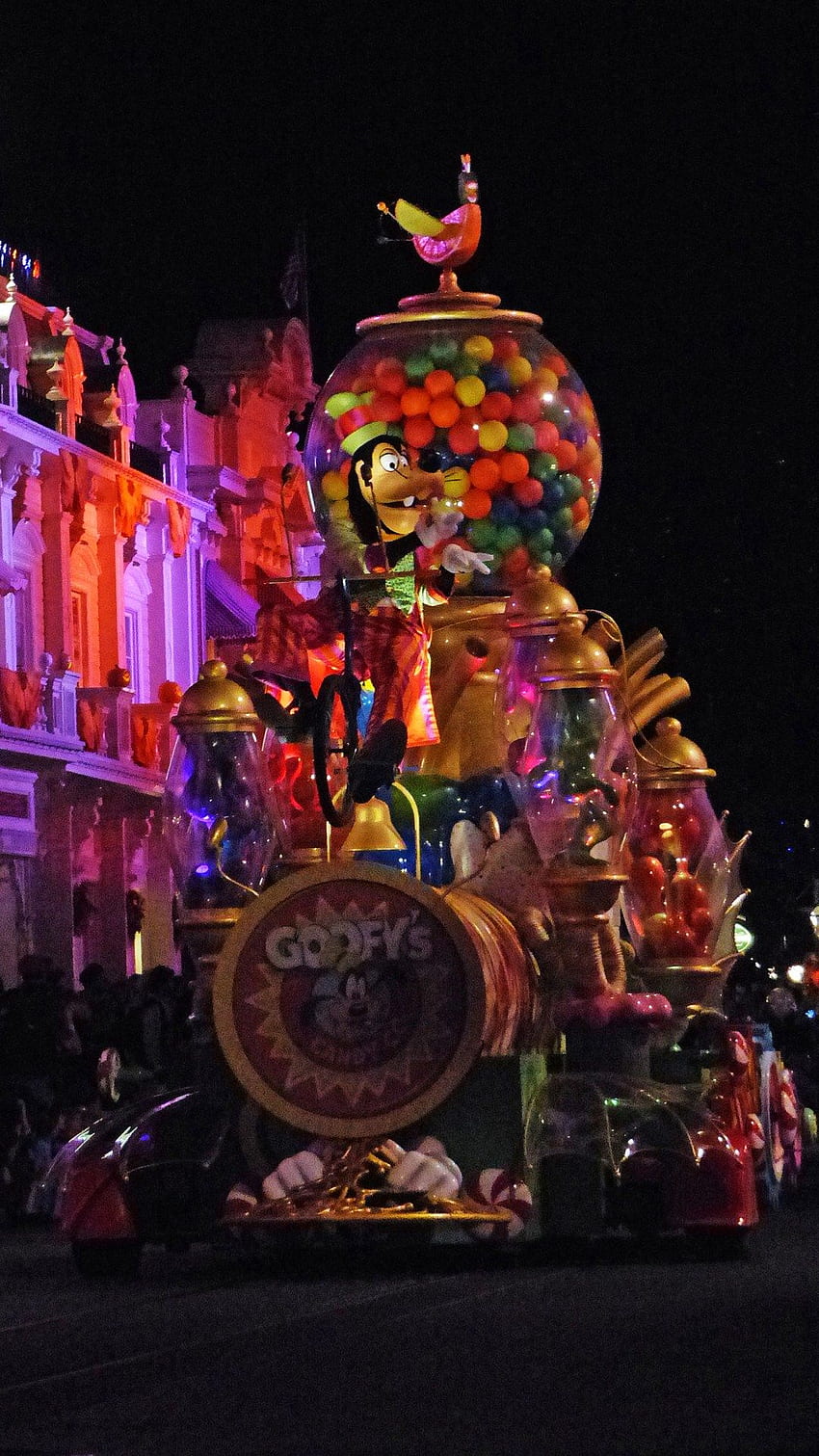 Disney IPhone Mickey n'est pas si effrayant Halloween Party Fond d'écran de téléphone HD