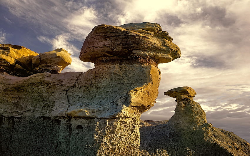 Sunrise at the Bisti Badlands, New Mexico, clouds, USA, sky, rocks, landscape HD wallpaper