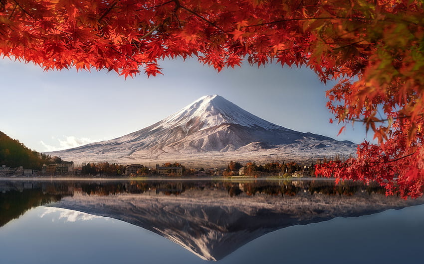 Monte Fuji, sera, tramonto, paesaggio montano, foglie rosse, Fujisan, stratovulcano, Giappone Sfondo HD