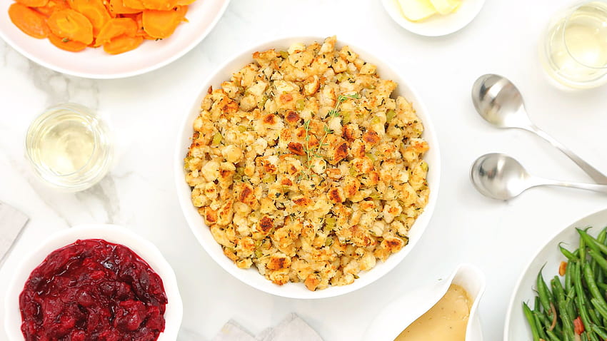 Classic Stuffing. Foolproof Thanksgiving Recipe HD wallpaper