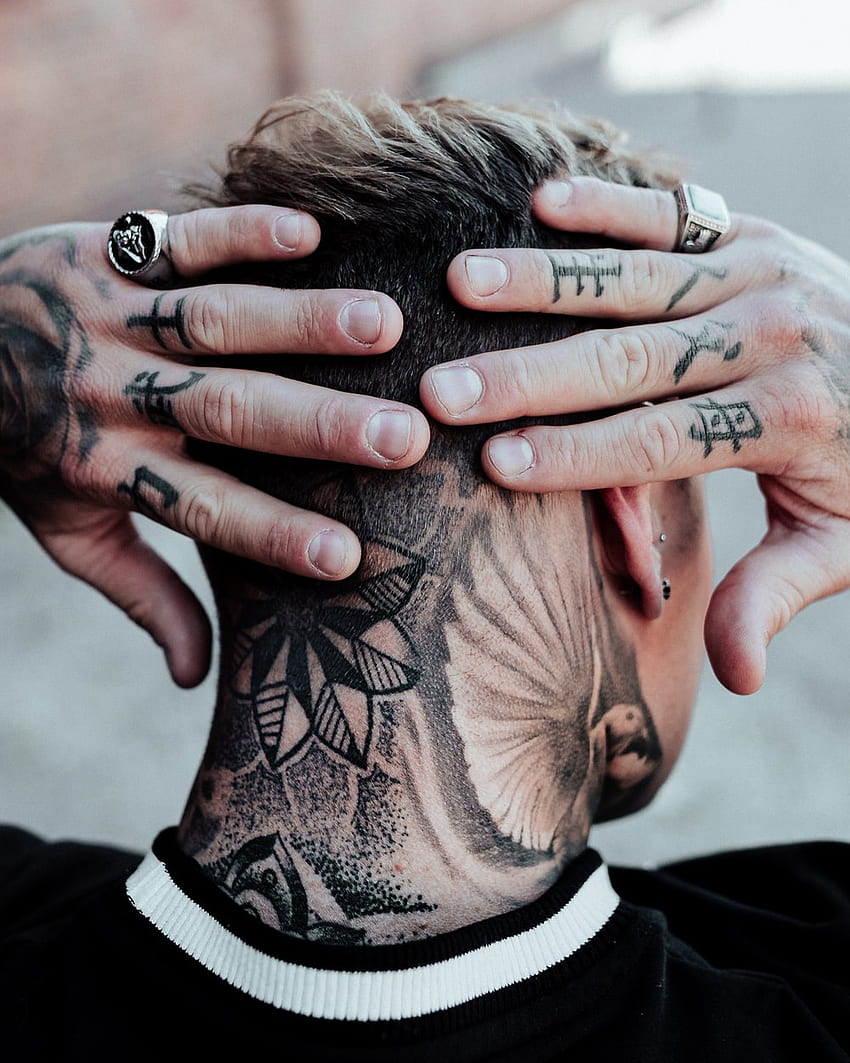 Trending Tattoo on Tumblr: Best Neck & Nape Tattoo Ideas- Trending Tattoo
