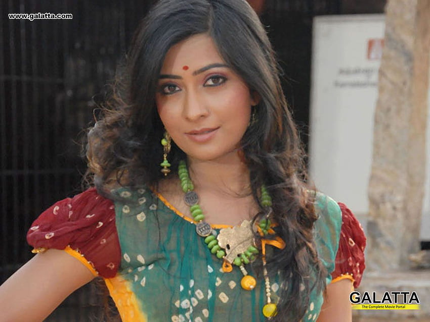 Radhika Pandit Medium 15 - aktorzy kannada, kannada, Radhika Pandith Tapeta HD