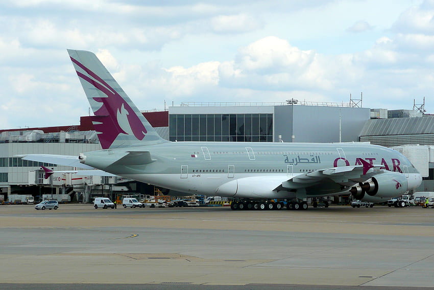 Qatar Airways, Airbus A380 800, A7 APE LHR 19231548481 HD duvar kağıdı