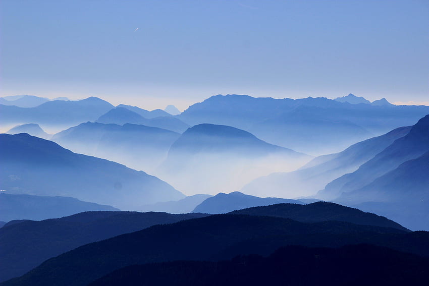 / mountains passes clouds mist haze hover HD wallpaper