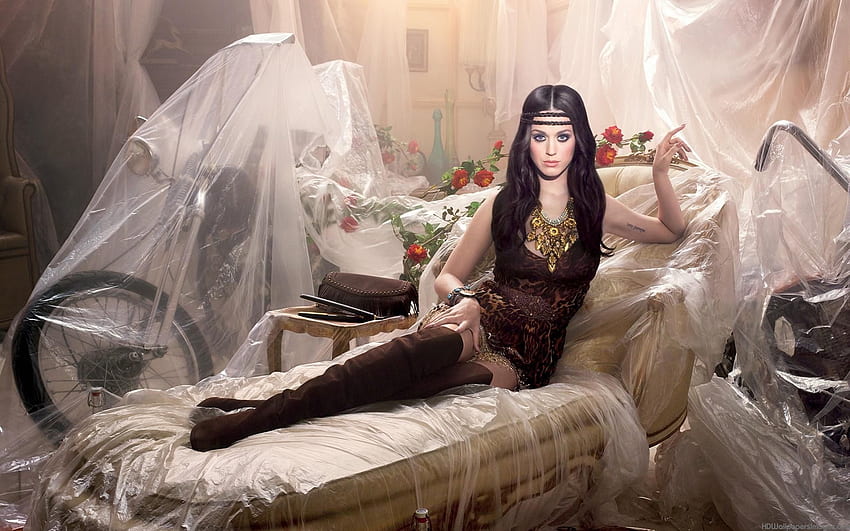 Katy Perry - Kara At HD duvar kağıdı