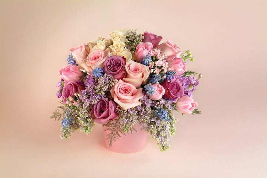 Bouquet di fiori, bouquet, fiore, vaso, carino Sfondo HD