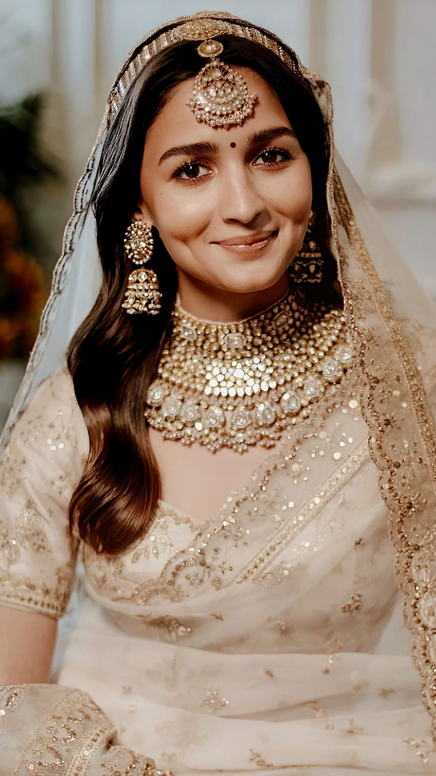 Alia Bhatt, actriz de Bollywood fondo de pantalla del teléfono