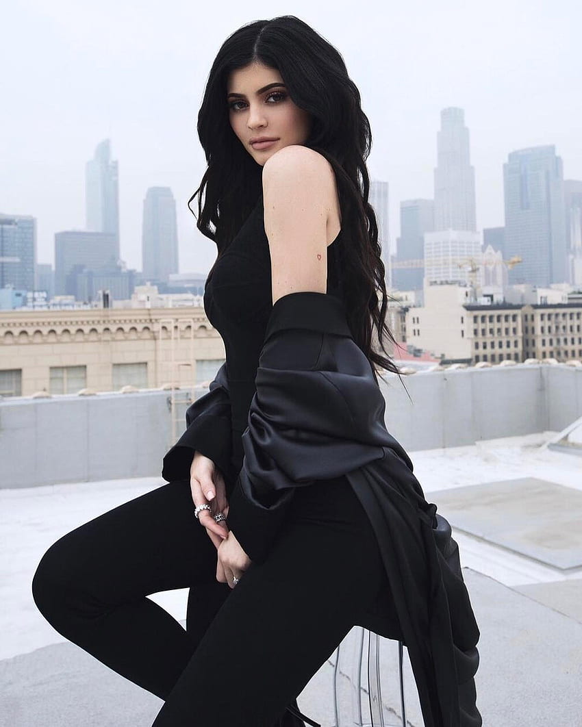 Kylie Jenner Full Dekstop & HD phone wallpaper | Pxfuel