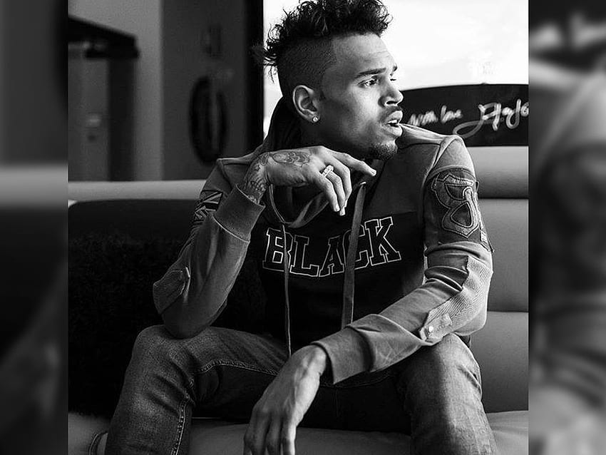 Chris Brown : A-t-il essayé de séduire Rihanna le jour de la Saint-Valentin, Chris Brown 2017 Fond d'écran HD
