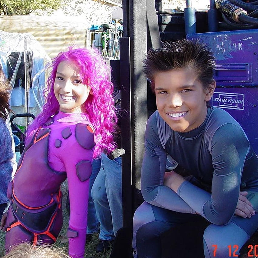 Sharkboy & Lavagirl Adult Lava Girl Costume