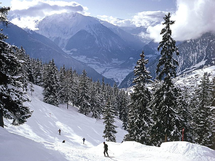 Skiing, Swiss Alps Windows 7 Scenery . Scenery, Ski Slope HD wallpaper