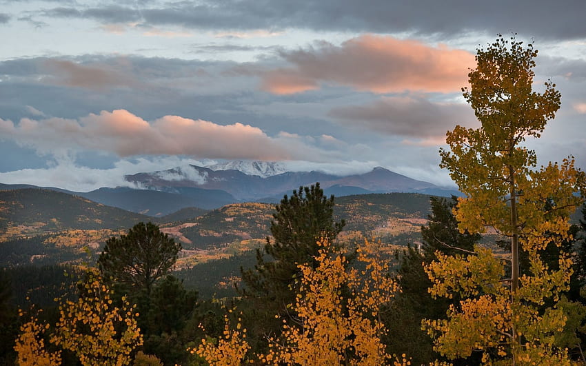 ธรรมชาติ ต้นไม้ ท้องฟ้า ภูเขา ฤดูใบไม้ร่วง ต้นสน เมฆ ตอนเย็น แอสเพน วอลล์เปเปอร์ HD