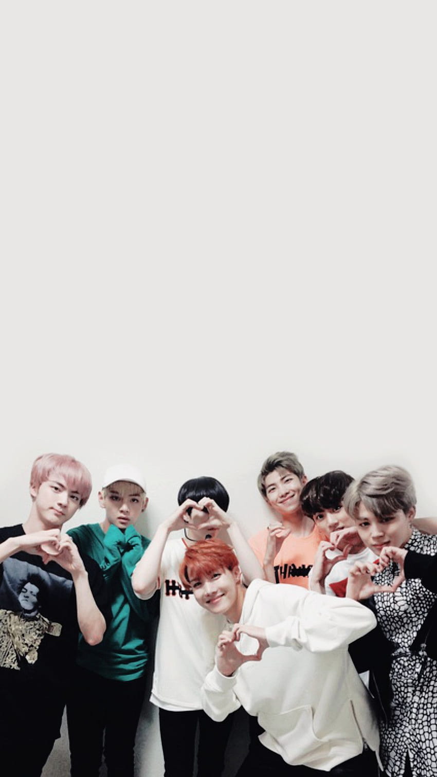 BTS × Xmas Jungkook Jin RM V J Hope Jimin Suga Merry Christmas Lockscreen  Fondo De Pantalla IPhone, BTS Christmas Aesthetic HD phone wallpaper |  Pxfuel