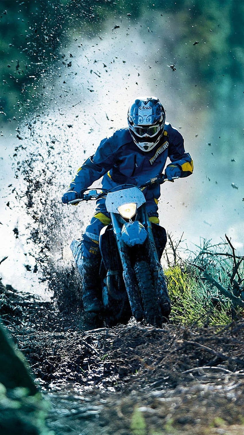 Drift Dirt Bike Race Ultra Mobile . Racing bikes, Ktm motocross, Motocross HD phone wallpaper