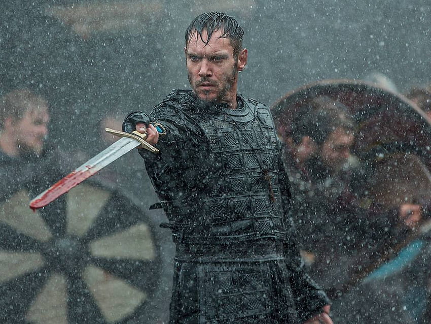Vikings' Star Alex Hogh Andersen Breaks Down That Insane Torture Scene in  Season 5 Premiere (Exclusive)