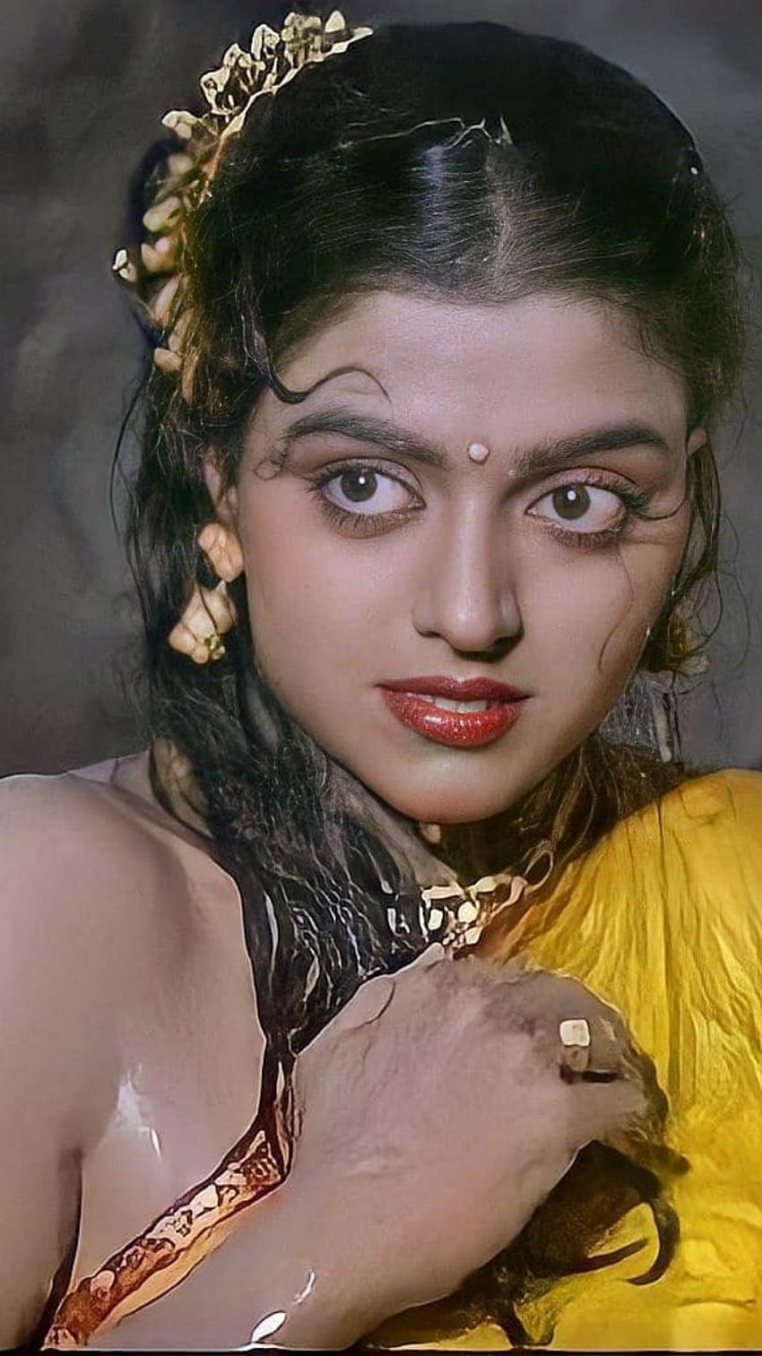 Bhanupriya, saree beauty, tamil actress HD phone wallpaper | Pxfuel
