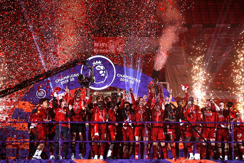 Sollevamento del trofeo del Liverpool LIVE: Milner prende di mira il Manchester United mentre i Reds celebrano la gloria della Premier League con fuochi d'artificio, Lampard abbraccia Mane dopo la discussione di Klopp, Liverpool 2020 Sfondo HD
