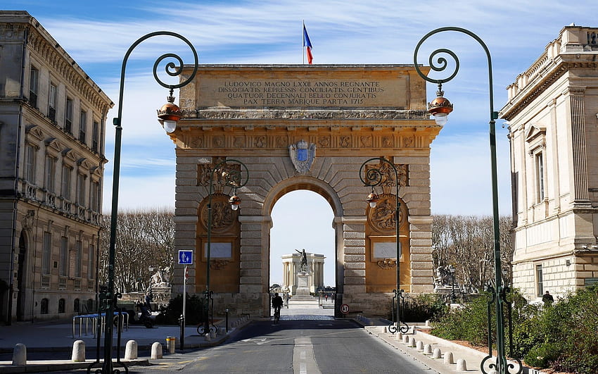 Arc de Triomph in Montpellier, lanterns, city, arc, gate, France, street HD wallpaper