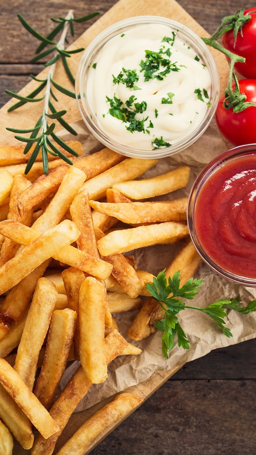 French fries, tomatoes sauce U , , Cute French Fries HD phone wallpaper