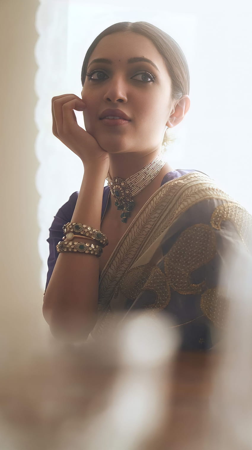 Neha Shetty, aktris telugu wallpaper ponsel HD