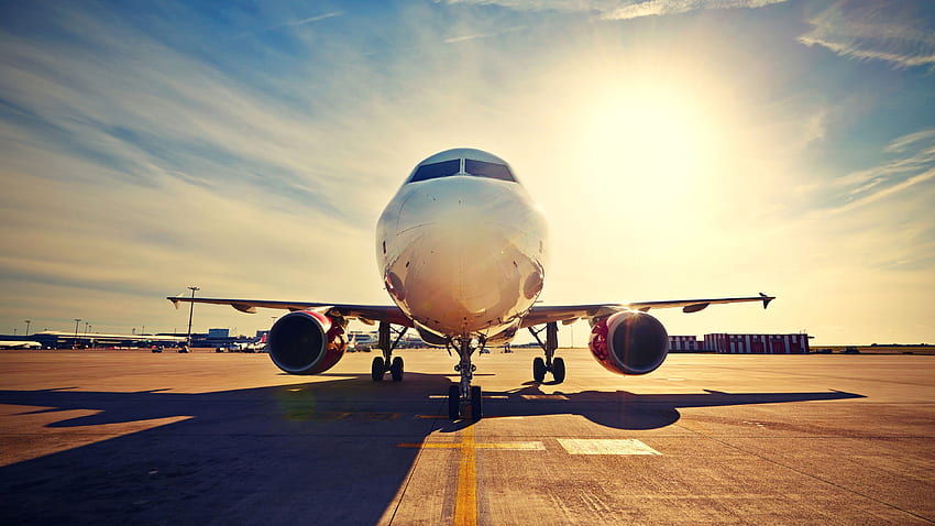 Passagierflugzeug, Vorderansicht, Flughafen, Landebahn, Sonnenuntergang, Flugzeuge HD-Hintergrundbild