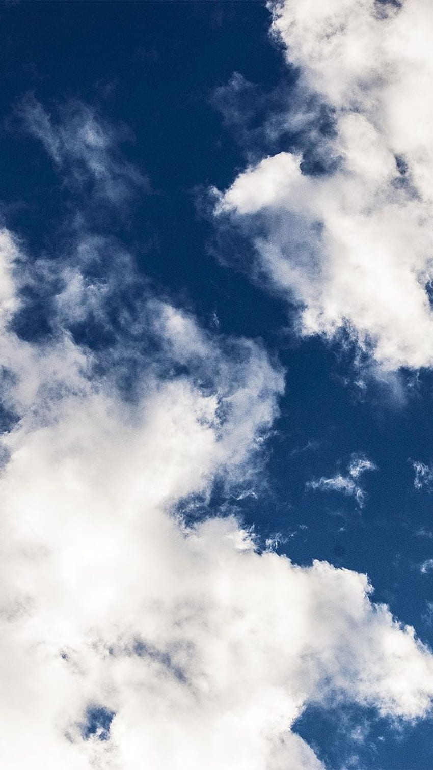 Nube Dark Blue Sky Natura Estate Bianco. 하늘 미학, 파란색 아이폰 배경화면, 파란 하늘, Cielo blu e nuvole Sfondo del telefono HD