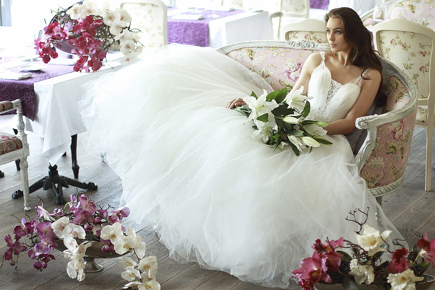 Beauté et élégance, bouquet, robe de mariée, femmes, fleurs, beauté Fond d'écran HD