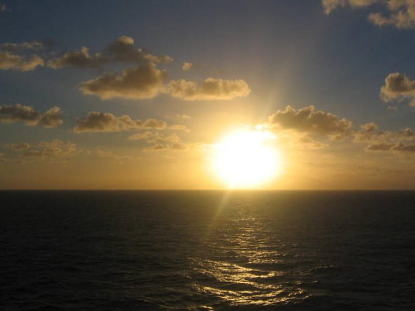Puesta de sol en el Atlántico, agua, océano, crucero, puesta de sol fondo de pantalla