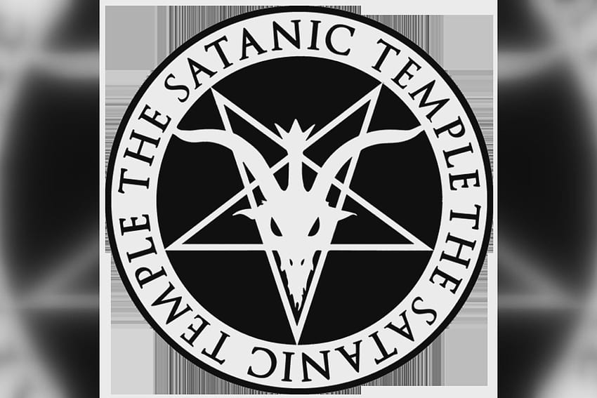Świątynia satanistyczna grozi pozwem, jeśli na nowej fladze stanu Mississippi pojawi się napis „In God We Trust” (Bóg kontra Szatan). Tapeta HD