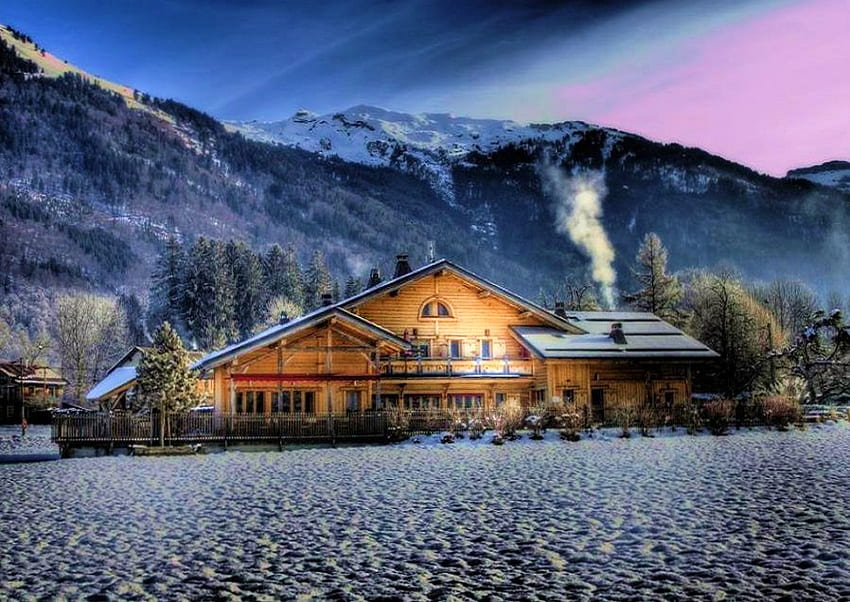 Berghütte, Winter, Lichter, Schornstein, Rauch, Bäume, Hütte, Berge HD-Hintergrundbild