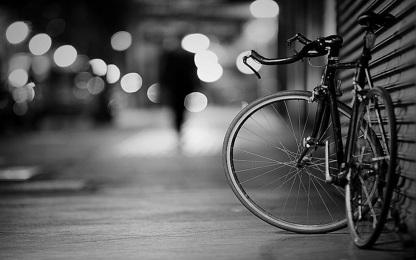 Tim Russ on Black & white. for laptop, Bicycle , Bicycle graphy, Russ Laptop HD wallpaper