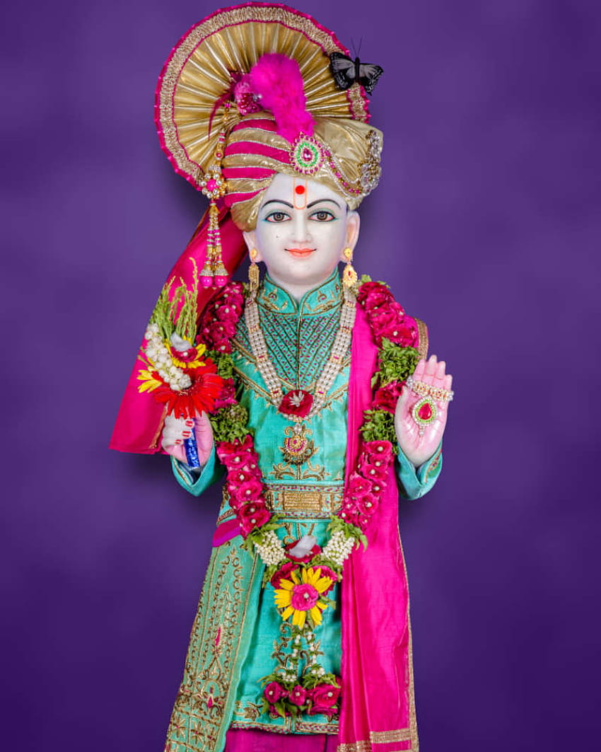 Swaminarayan Bhagwan. Shree Swaminarayan Temple - Kundaldham & Karelibaug HD phone wallpaper