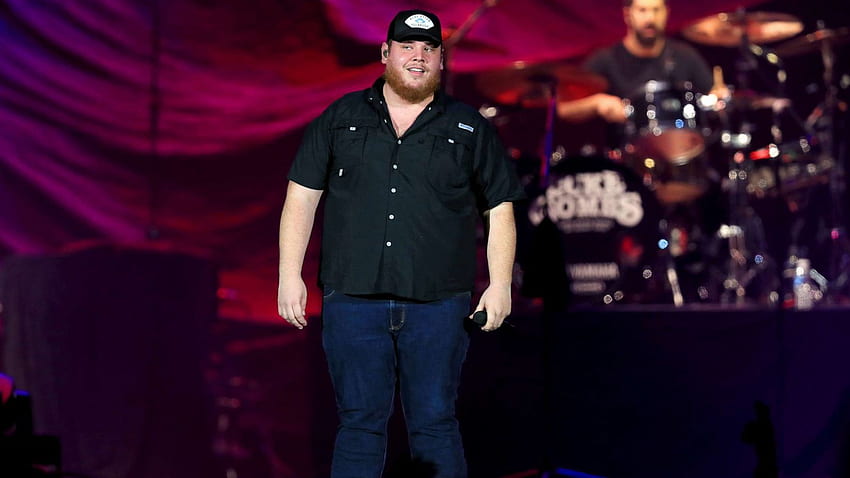 Luke Combs delivers full cover of Tracy Chapman's 'Fast Car' after fan demand HD wallpaper