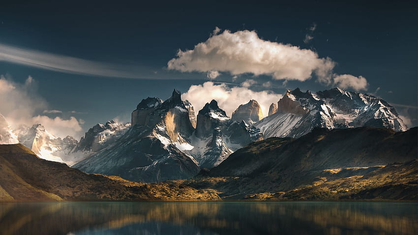Mountains, Lake, National Park, Reflection - Torres Del Paine National Park - - HD wallpaper
